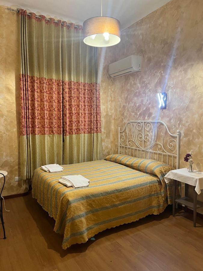 Rose Village Guest House ローマ エクステリア 写真