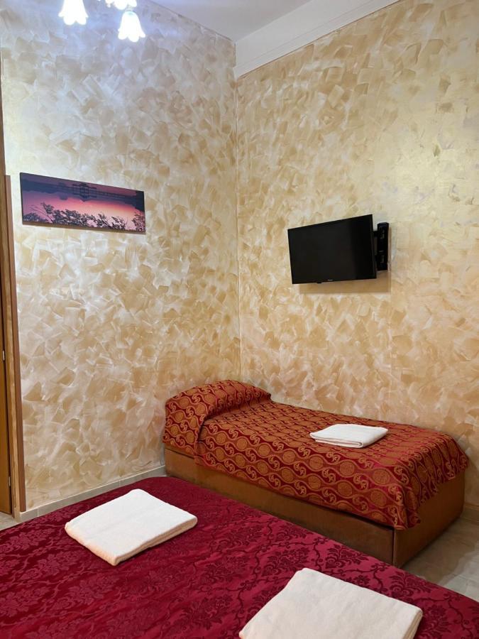 Rose Village Guest House ローマ エクステリア 写真